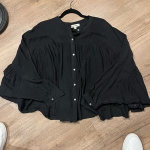 Boutique batwing button up blouse